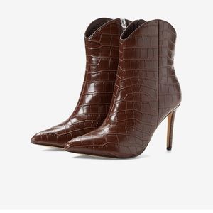 MARC FISHER REVATI Booties SZ 6.5